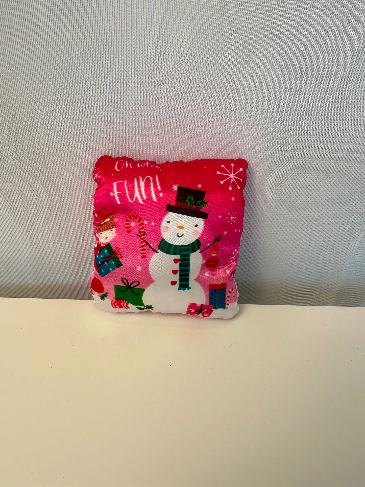 Peluche pour chat - Coussin rose de noël