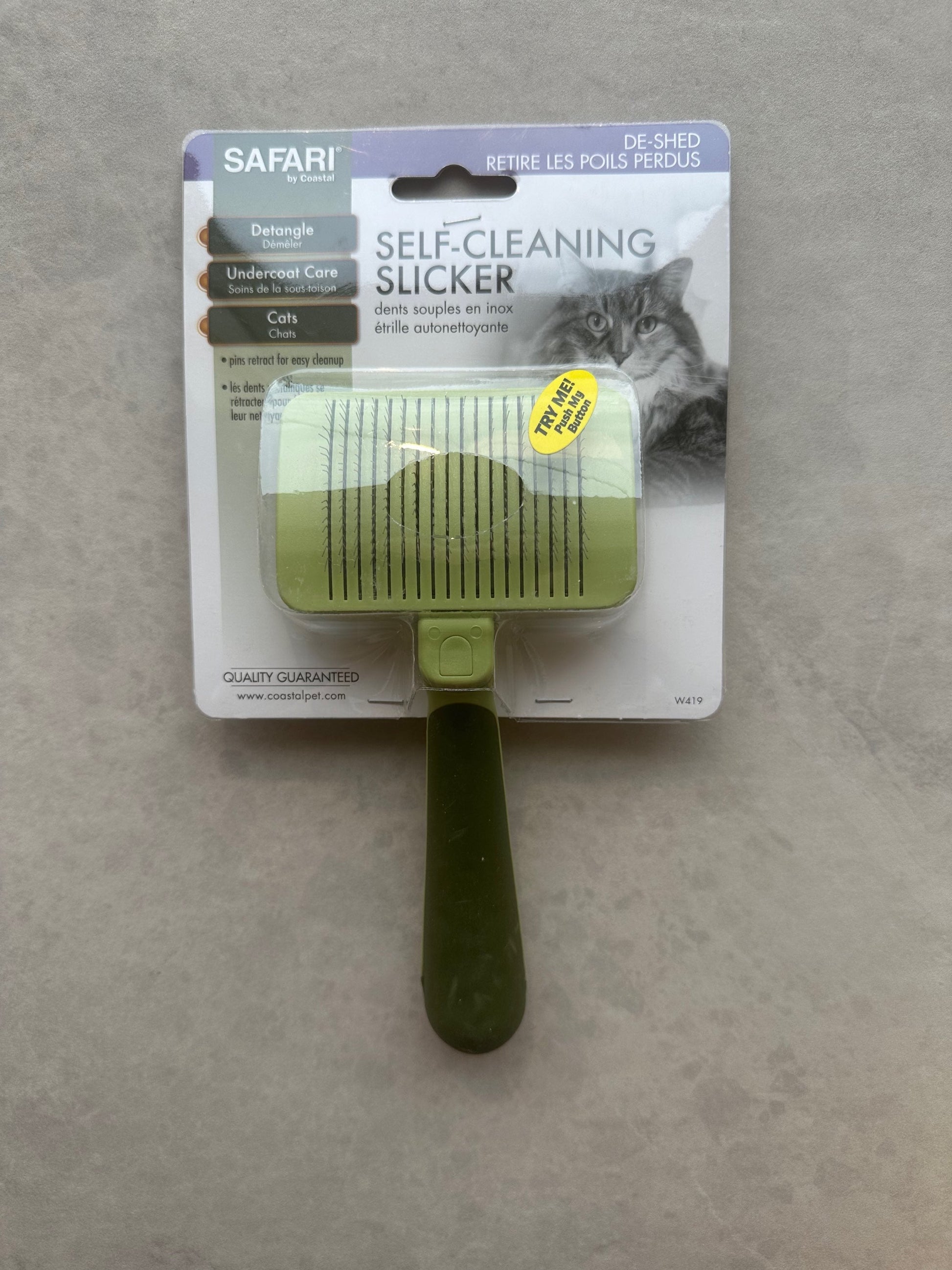 Brosse pour chat démêlante / soins de la sous-toison - Maître Animalier